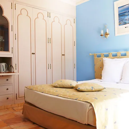 Relais De La Ganache Bed & Breakfast
